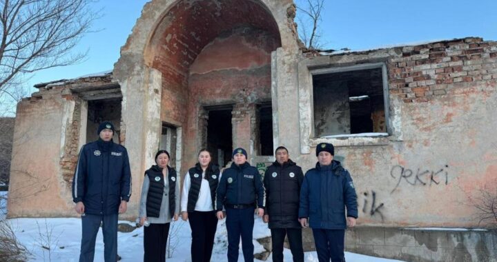 АУДАНДА БОС ТҰРҒАН ҒИМАРАТТАРҒА ЗЕРДЕЛЕУ ЖҰМЫСТАРЫ ЖҮРГІЗІЛДІ