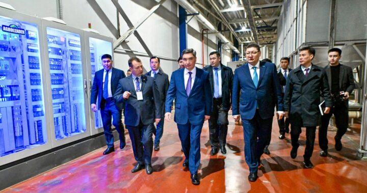 ҚАРАЛЫҚСЫЗ ӨНДІРІС ЖӘНЕ ӘЛЕУМЕТТІК ЖОБАЛАР: АБАЙ ОБЛЫСЫНДА ПРЕМЬЕР-МИНИСТР ЖҰМЫС САПАРЫН ЖАСАДЫ